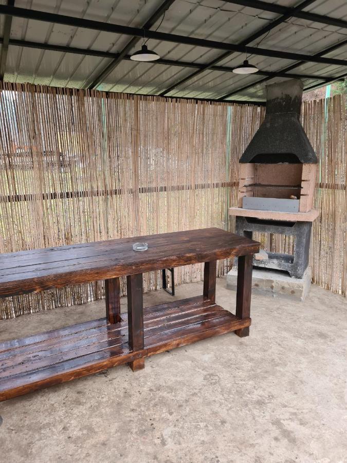 モイエチウ・デ・スス Tiny House Floare De Coltヴィラ エクステリア 写真